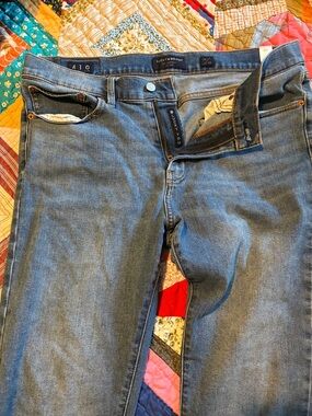 Lucky Brand Men’s athletic Slim Straight Blue Jeans 410 34x30
